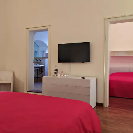 Oda ve Kahvaltı Palazzo Taddeo Galatina